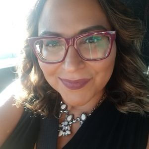 Meet your Posher, Sabrina